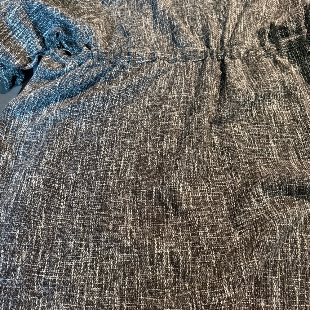 Elegant Gray Women's Cape